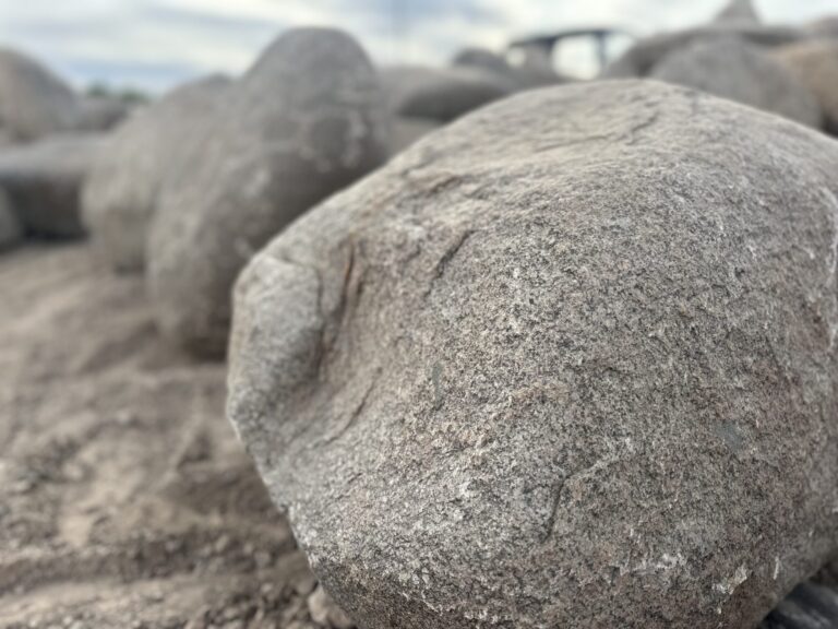 Catalina Boulders