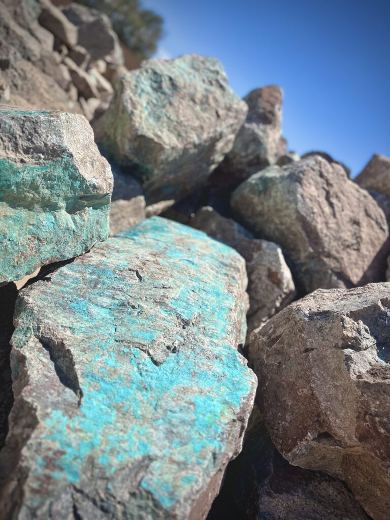 Kino Blue Boulders